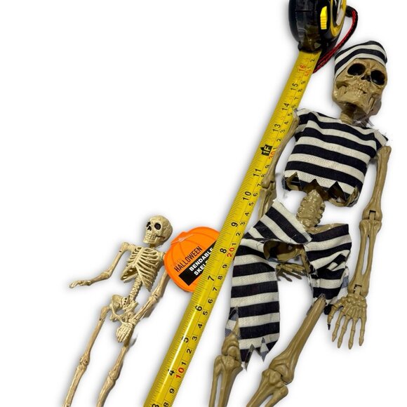 Halloween 16" Hanging Prisoner Skeleton Figure Decoration. Halloween Decor. NEW! - Picture 8 of 8